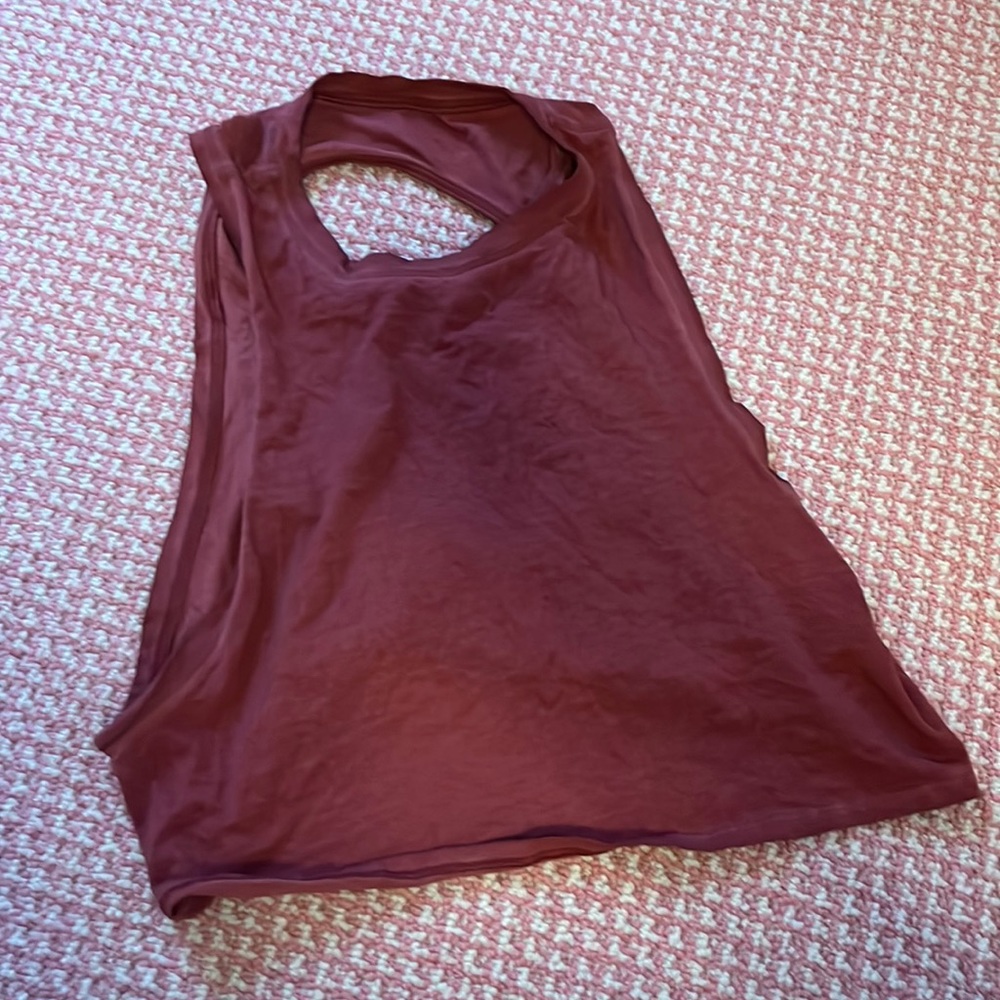 LULU LEMON Cropped maroon loose tank top